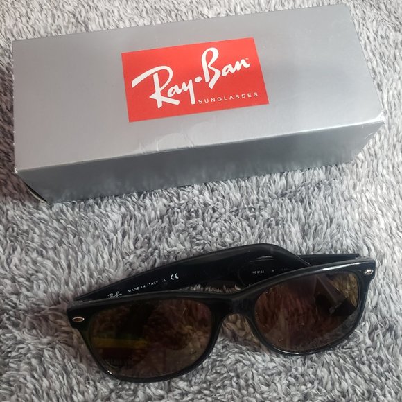 Rayban Sunglasses - Picture 1 of 9